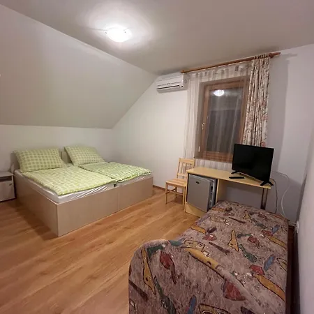 Szélkakas Casa de hóspedes *